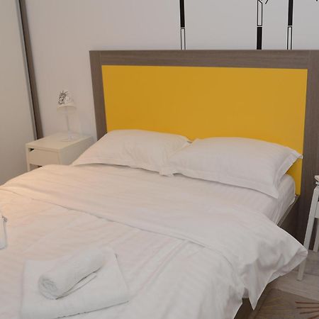 Cozy Apartments - City Center Iasi Luaran gambar