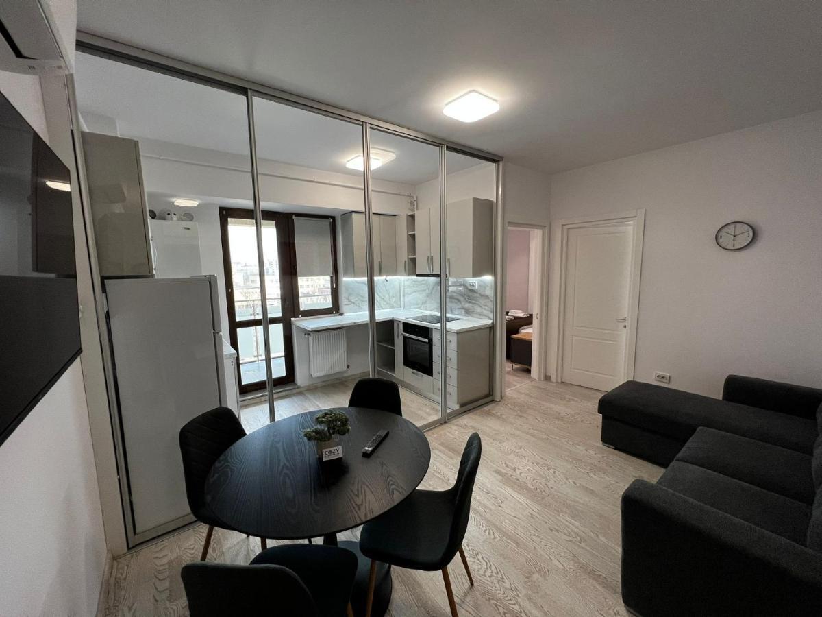 Cozy Apartments - City Center Iasi Luaran gambar