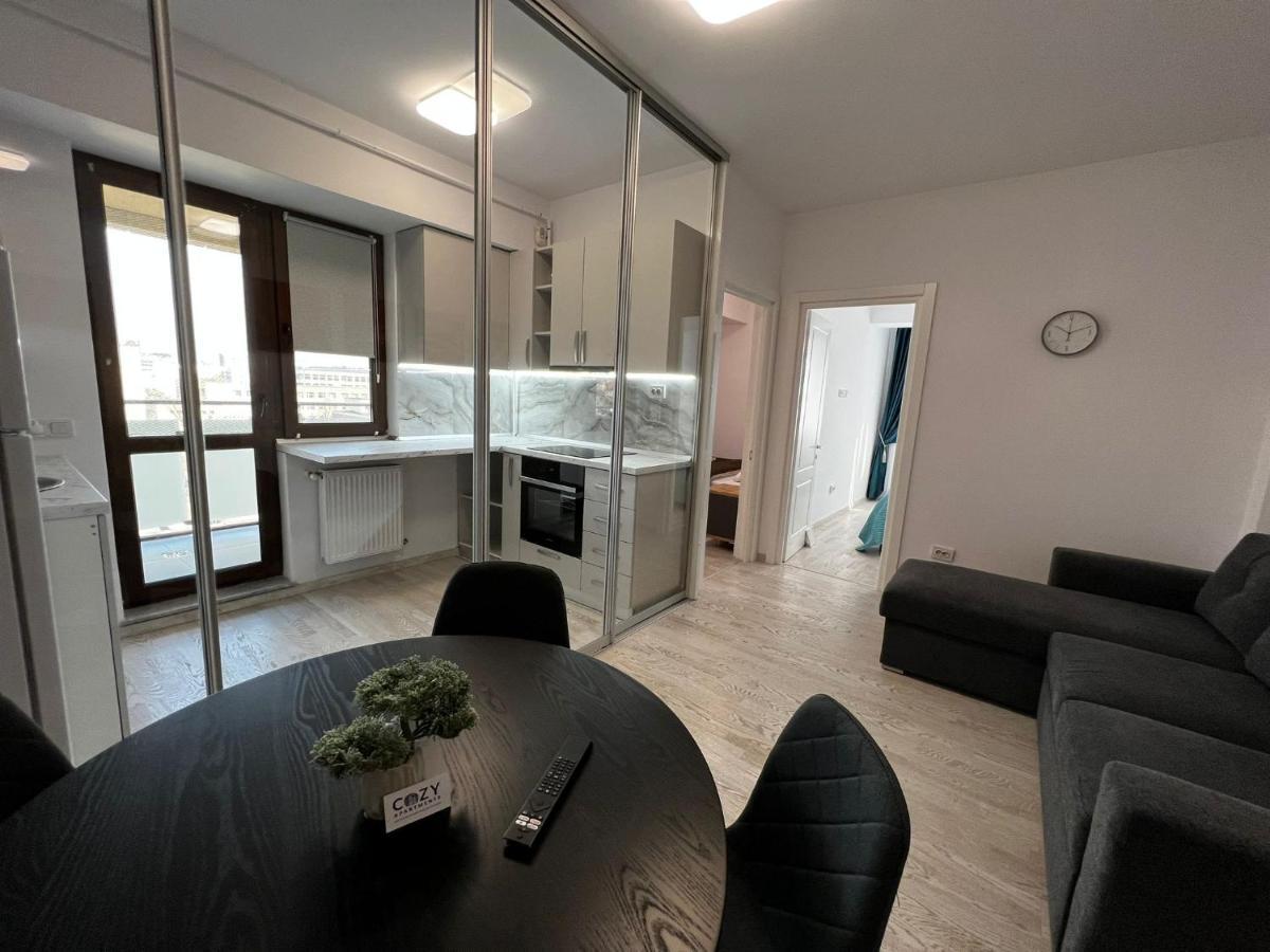 Cozy Apartments - City Center Iasi Luaran gambar