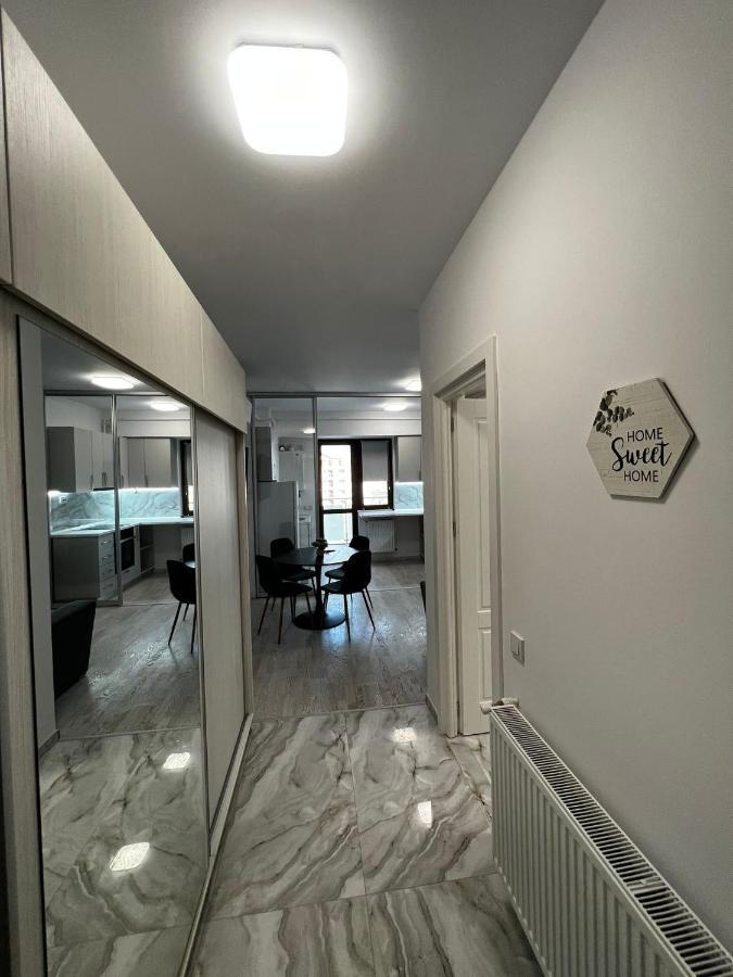 Cozy Apartments - City Center Iasi Luaran gambar