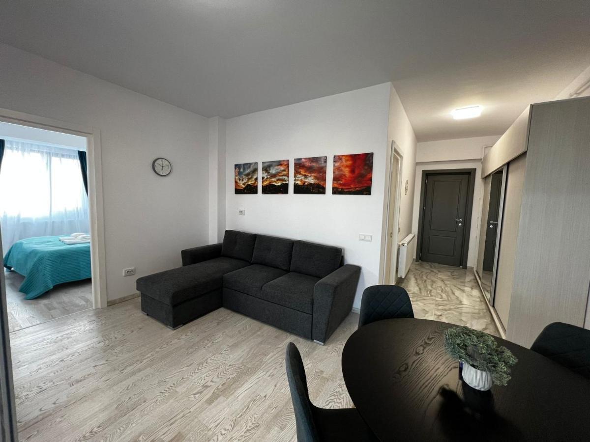 Cozy Apartments - City Center Iasi Luaran gambar