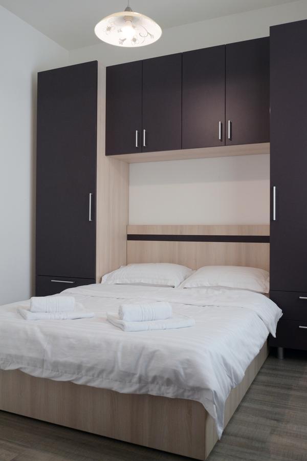 Cozy Apartments - City Center Iasi Luaran gambar
