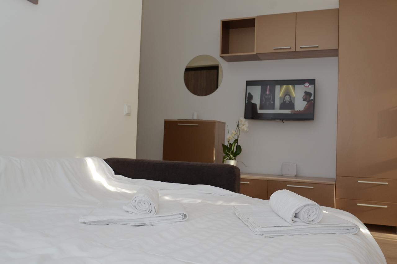 Cozy Apartments - City Center Iasi Luaran gambar