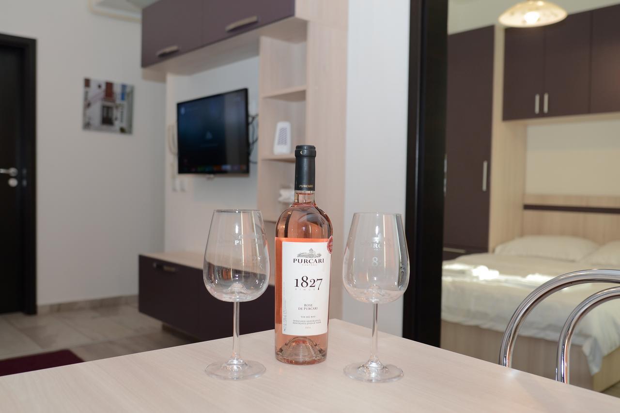 Cozy Apartments - City Center Iasi Luaran gambar