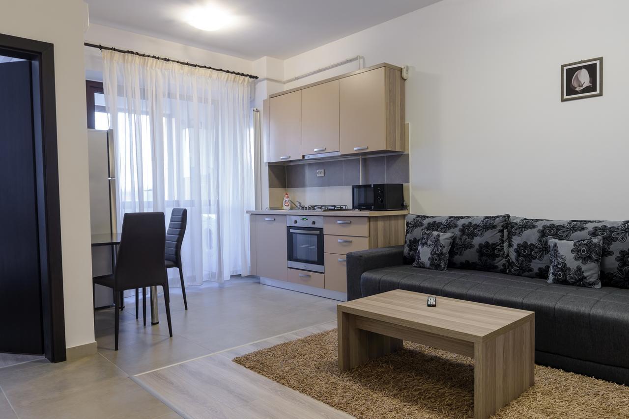 Cozy Apartments - City Center Iasi Luaran gambar