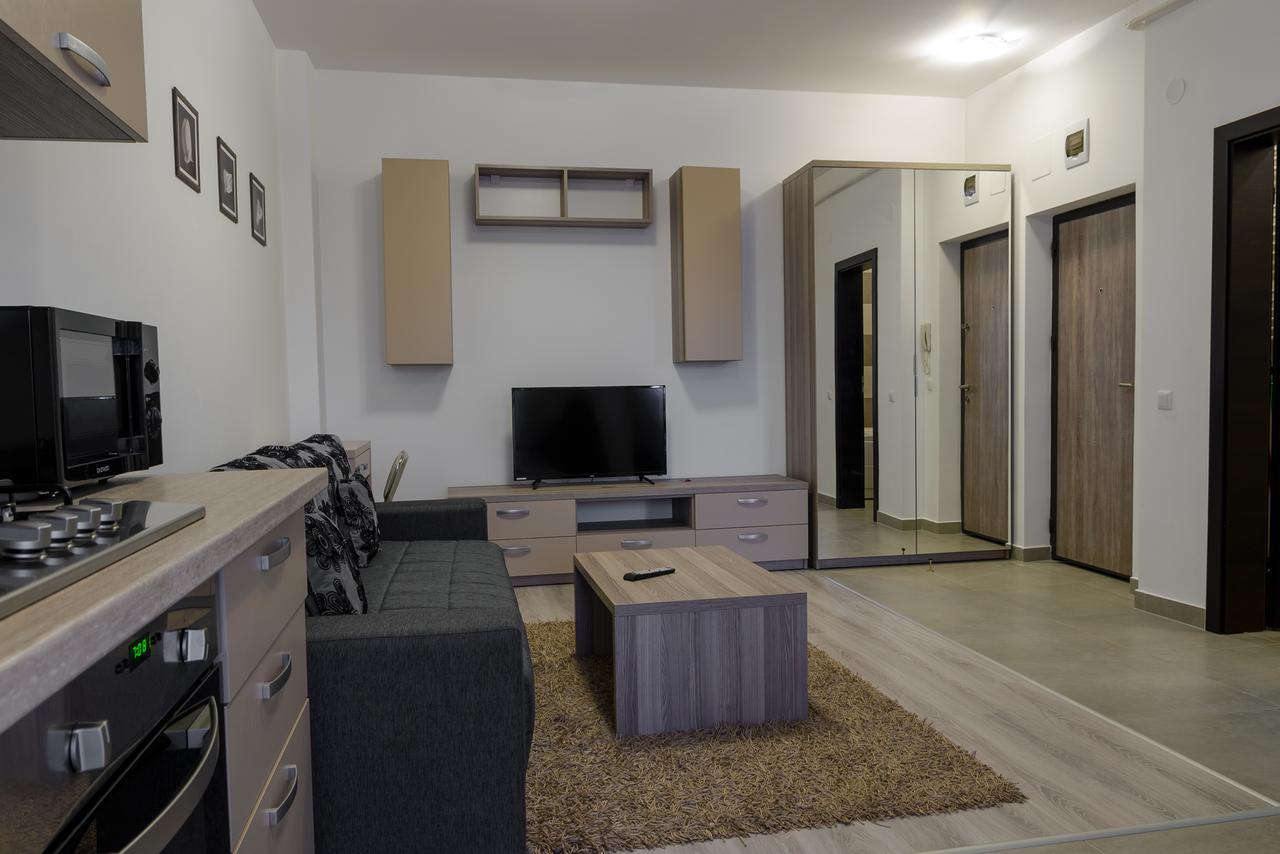 Cozy Apartments - City Center Iasi Luaran gambar