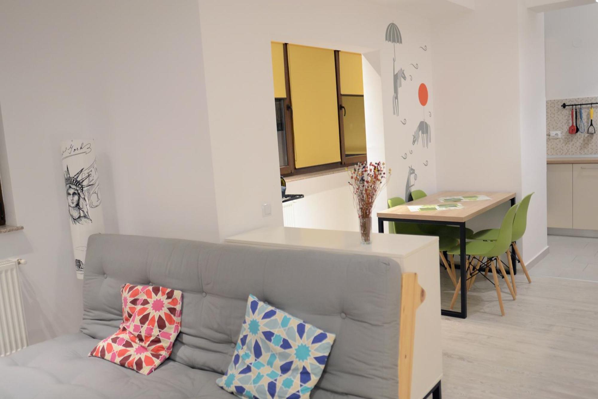 Cozy Apartments - City Center Iasi Luaran gambar
