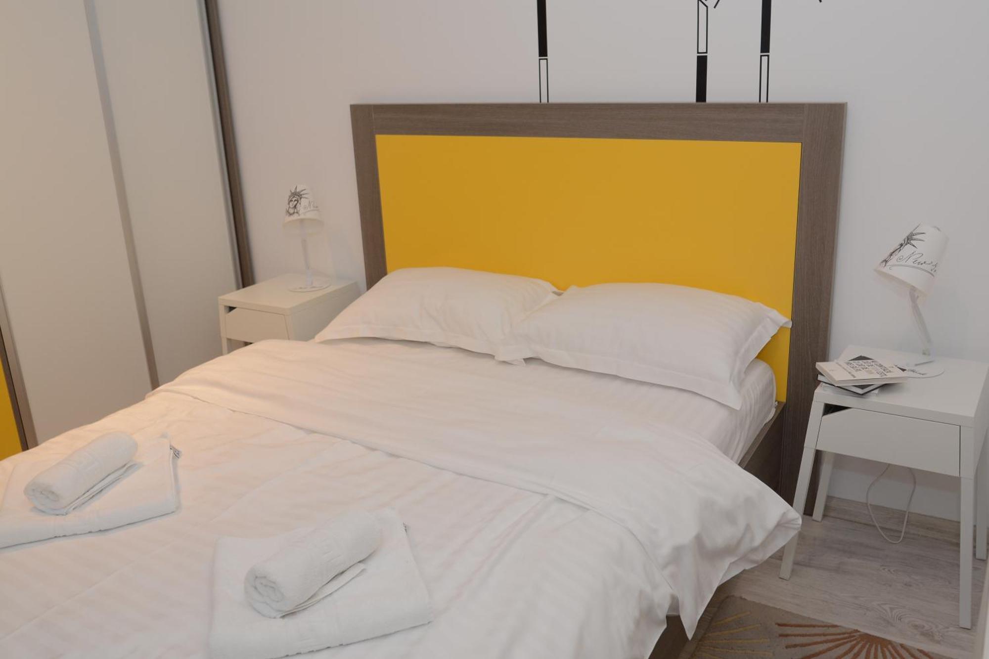 Cozy Apartments - City Center Iasi Luaran gambar