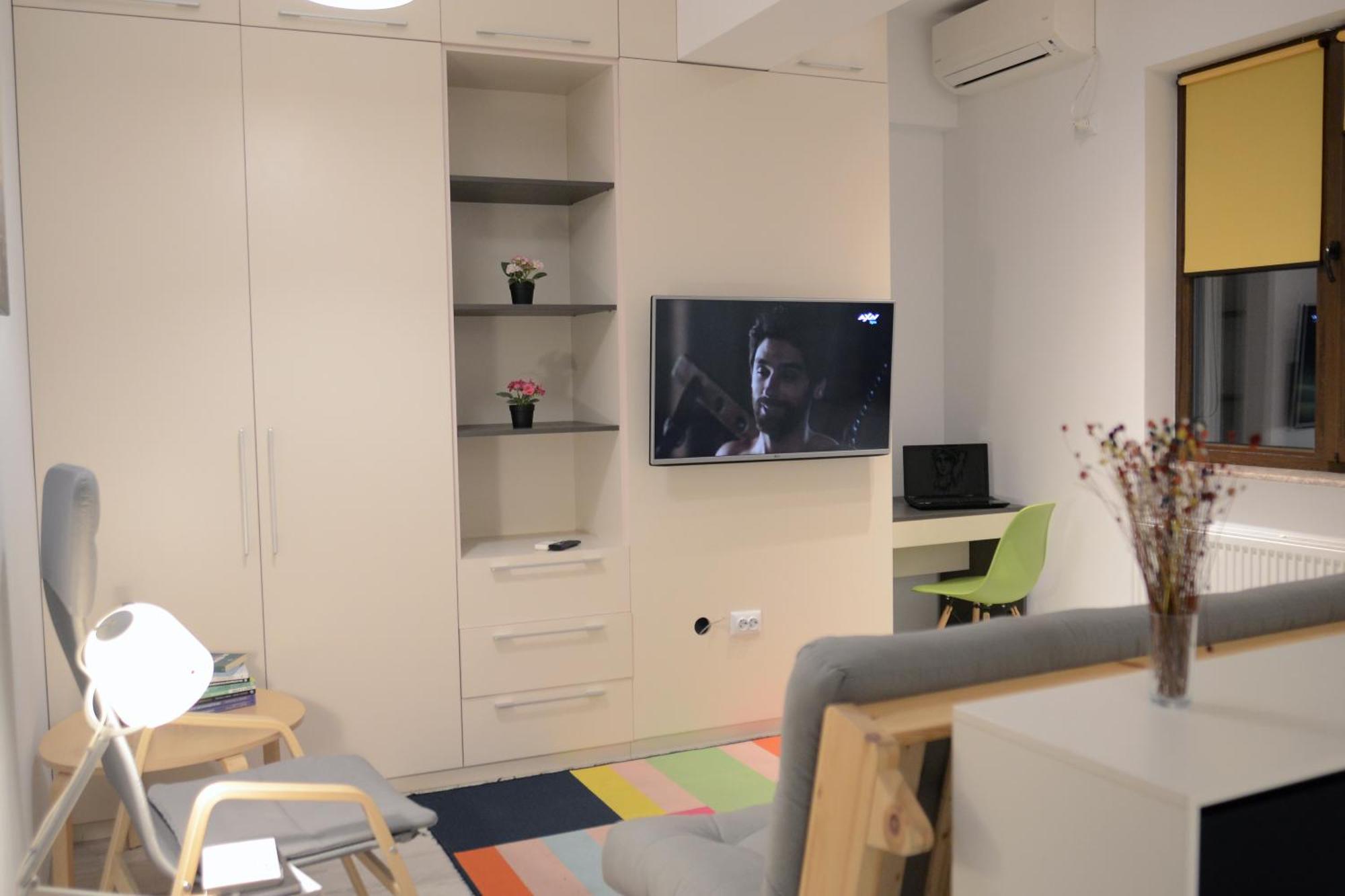Cozy Apartments - City Center Iasi Luaran gambar